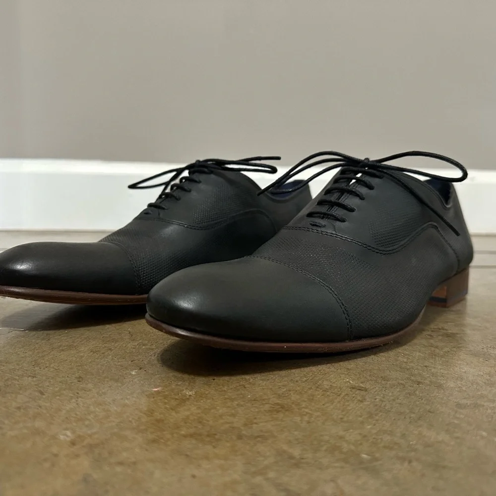 Zara Man Elegant Black Men's Oxford Shoes
